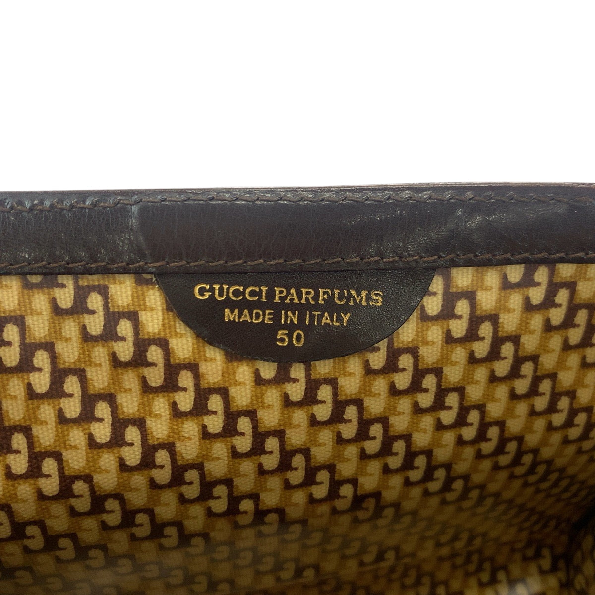 18136
GUCCI グッチ オールドグッチ シェリーライン グッチパフューム ブラウン ゴールド金具 スウェード クラッチバッグ セカンドバッグ  レディース ABP25