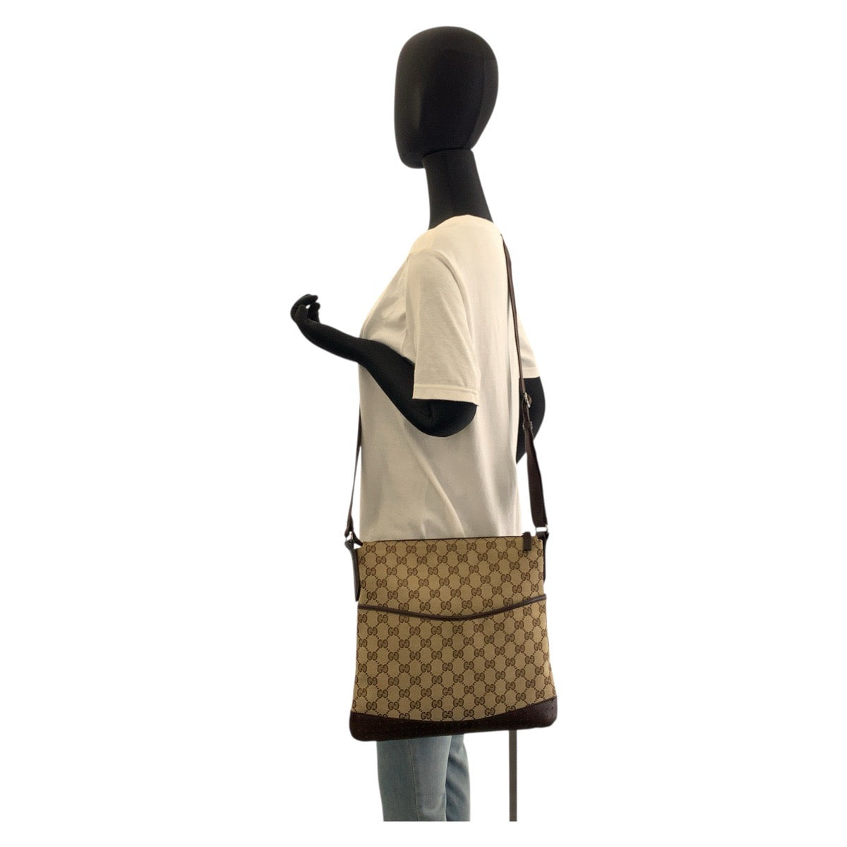 18177
GUCCI グッチ ベージュ ブラウン シルバー金具 GGキャンバス / レザー 145857 ショルダーバッグ メッセンジャーバッグ  レディース ABP43