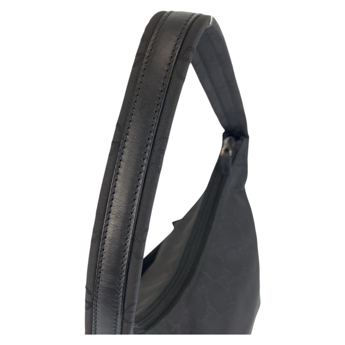 18183
GUCCI グッチ ブラック 黒 シルバー金具 GGキャンバス 001 3386 ショルダーバッグ  レディース A39