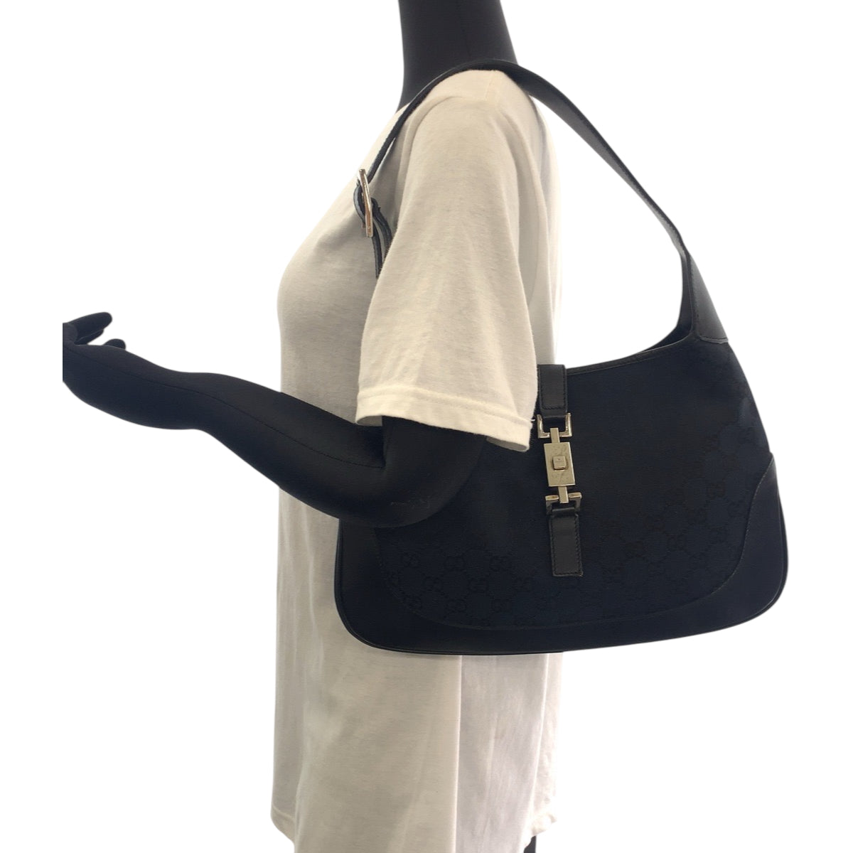 18188
GUCCI グッチ ジャッキー ブラック 黒 シルバー金具 GGキャンバス 001 3306 ホーボー ショルダーバッグ  レディース