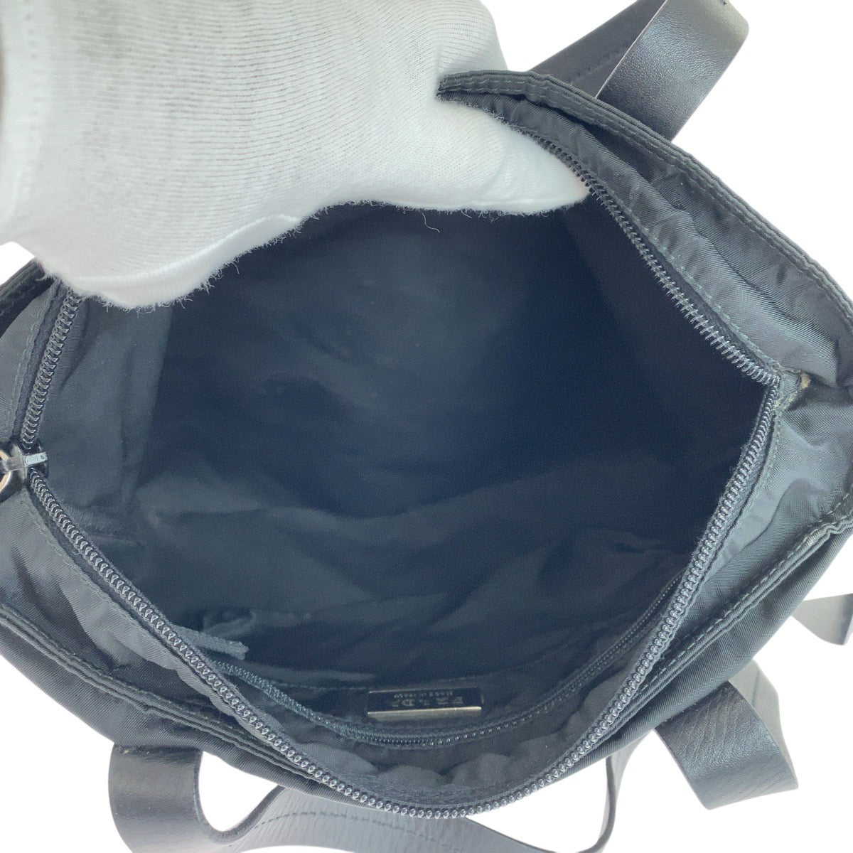 18190
PRADA Tessuto Triangle Logo Plate Black Silver Hardware Nylon / Leather Tote Bag Shoulder Bag Ladies ABP39