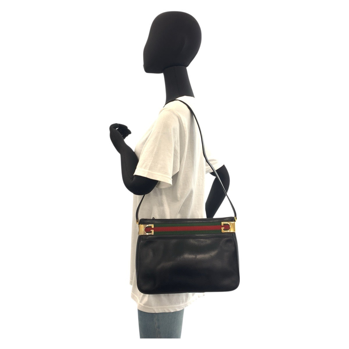 18210
GUCCI グッチ ヴィンテージ シェリーライン オールドグッチ ブラック 黒 ゴールド金具 レザー ショルダーバッグ ポシェット  レディース ABP46