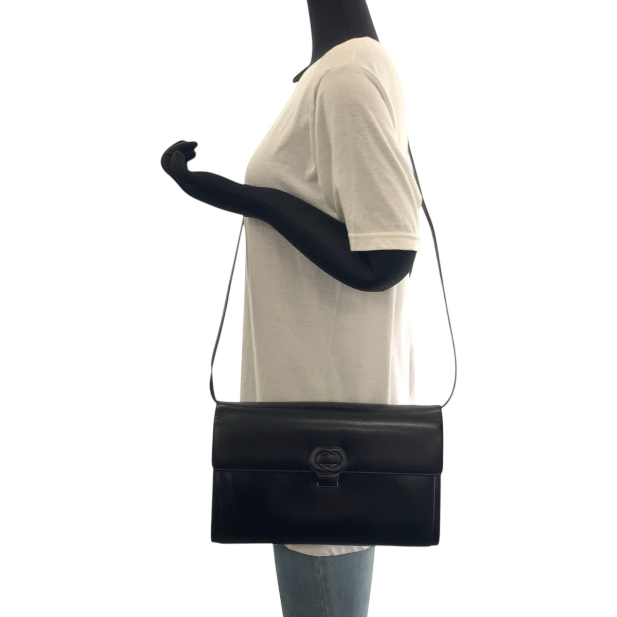 18212
GUCCI グッチ ヴィンテージ オールドグッチ ブラック 黒 ゴールド金具 レザー 26 004 0297 ショルダーバッグ クラッチバッグ 2way  レディース A63