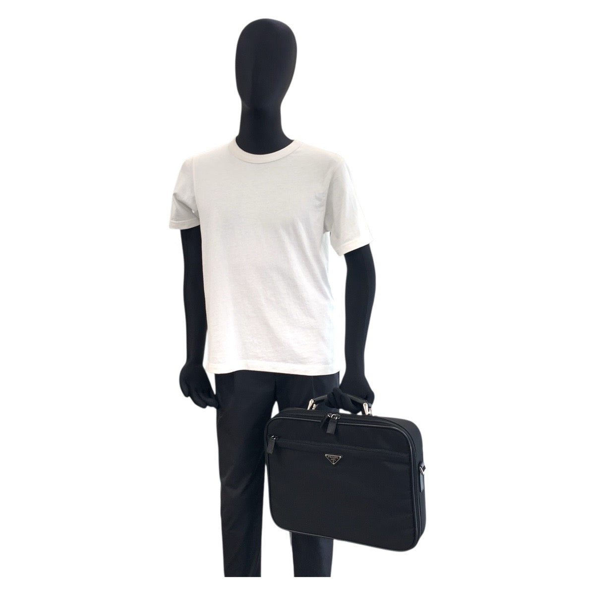 18314
PRADA プラダ テスート 三角ロゴプレート ブラック 黒 シルバー金具 ナイロン / レザー ビジネスバッグ ブリーフケース メンズ SA77