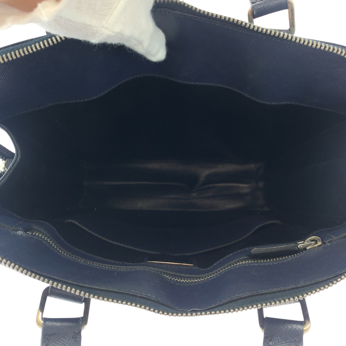 18315
PRADA プラダ サフィアーノ 三角ロゴプレート ネイビー シルバー金具 レザー VR0081 ビジネスバッグ トートバッグ  レディース ABP70