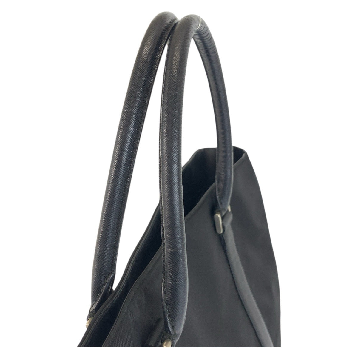 18316
PRADA プラダ テスート 三角ロゴプレート サフィアーノレザー ブラック 黒 シルバー金具 ナイロン / レザー トートバッグ ショルダーバッグ ビジネスバッグ  メンズ A68