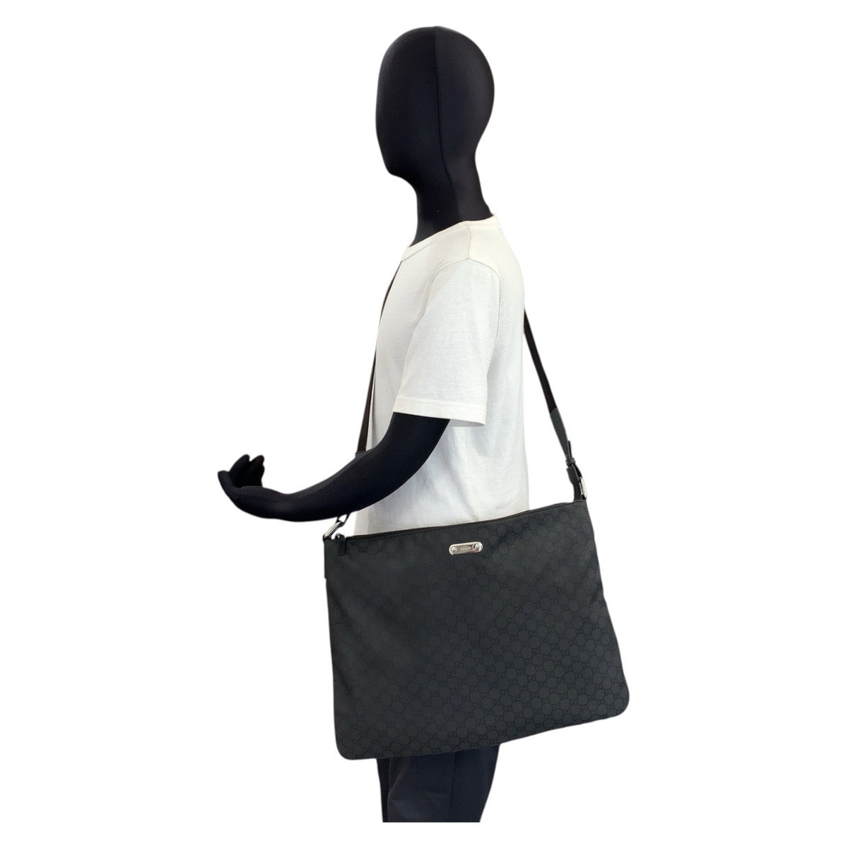 18321
GUCCI グッチ GG柄 ブラック 黒 シルバー金具 ナイロン / レザー 190628 ショルダーバッグ メッセンジャーバッグ  メンズ ABP58