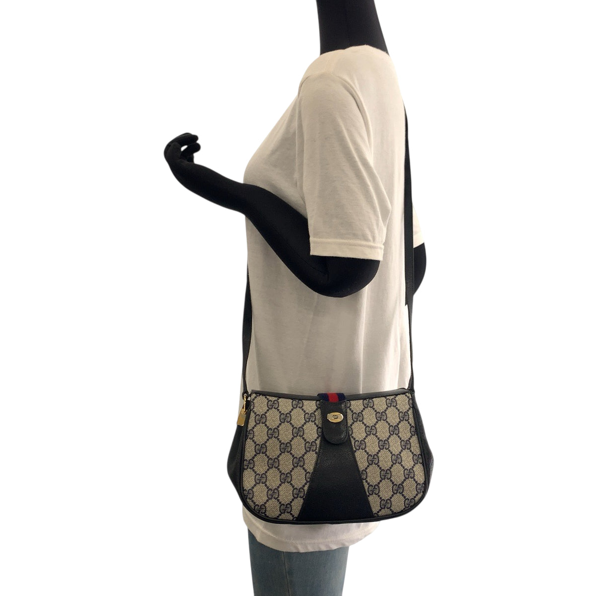 18322
GUCCI グッチ ヴィンテージ オールドグッチ シェリーライン ネイビー グレー ゴールド金具 GGスプリームキャンバス 66 02 024 ショルダーバッグ ポシェット レディース AB40