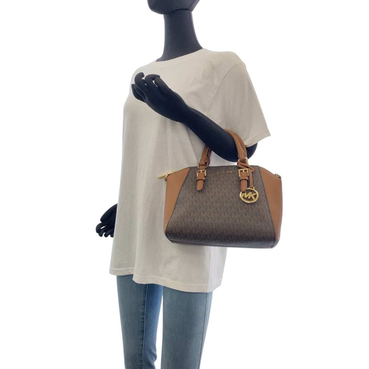 18331
Michael Kors マイケルコース MKシグネチャー シアラ ブラウン ゴールド金具 PVC / レザー ハンドバッグ  レディース ABP16