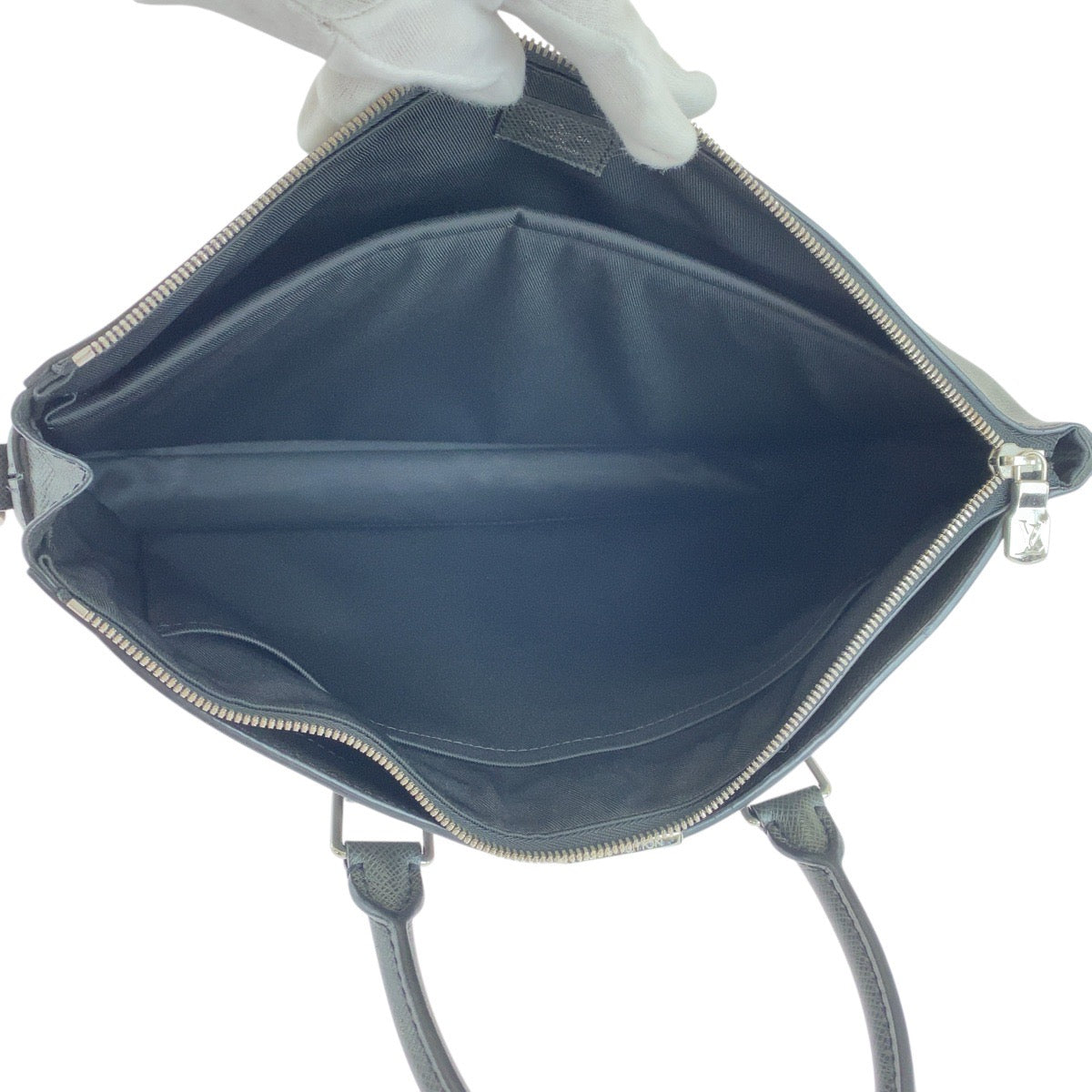 18347
LOUIS VUITTON ルイヴィトン タイガ アントン ブラック 黒 シルバー金具 レザー M33416 ビジネスバッグ ブリーフケース  メンズ ABP84