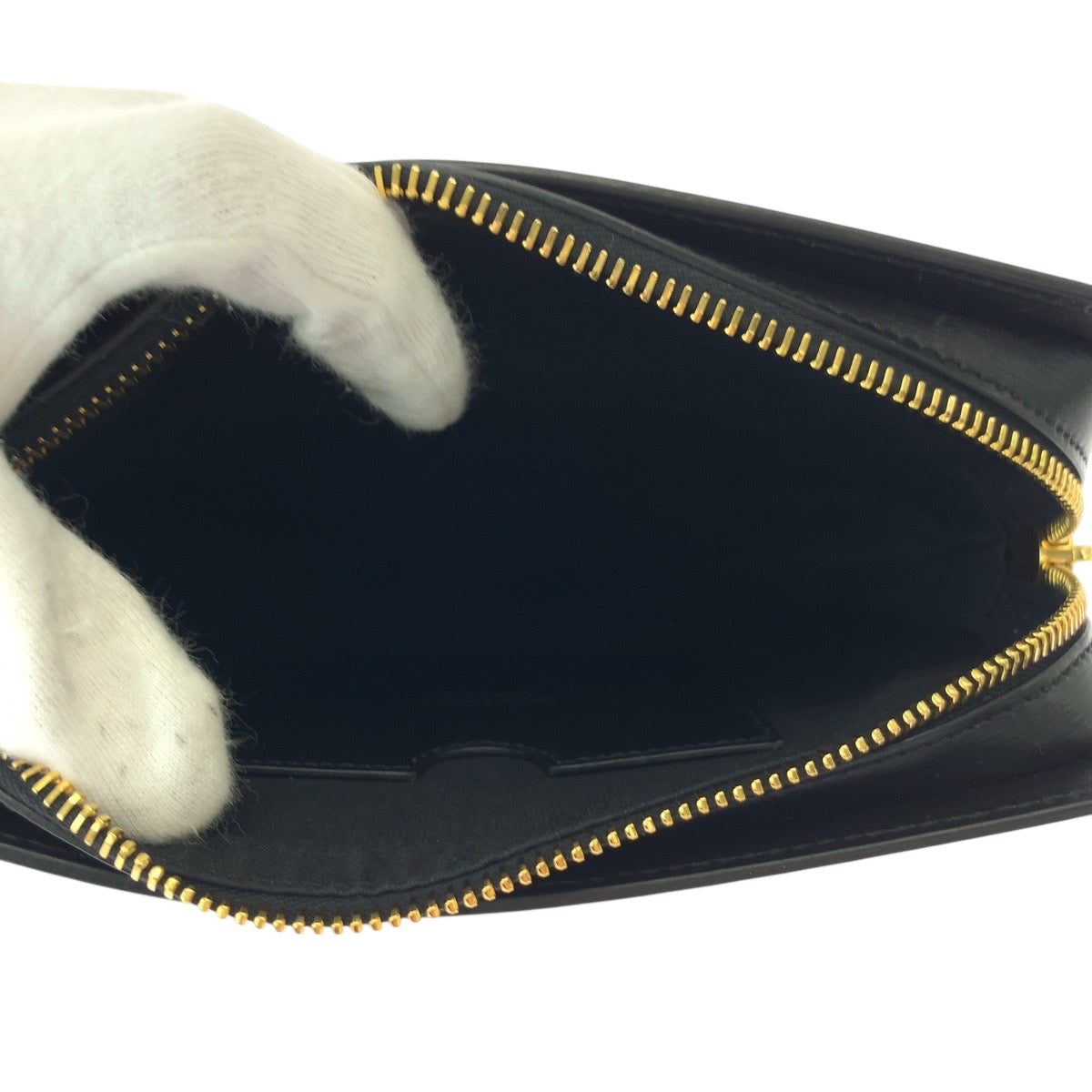 18354
OFF-WHITE オフホワイト ネームタグ ブラック 黒 ブルー ゴールド金具 レザー クラッチバッグ ハンドバッグ  メンズ A48