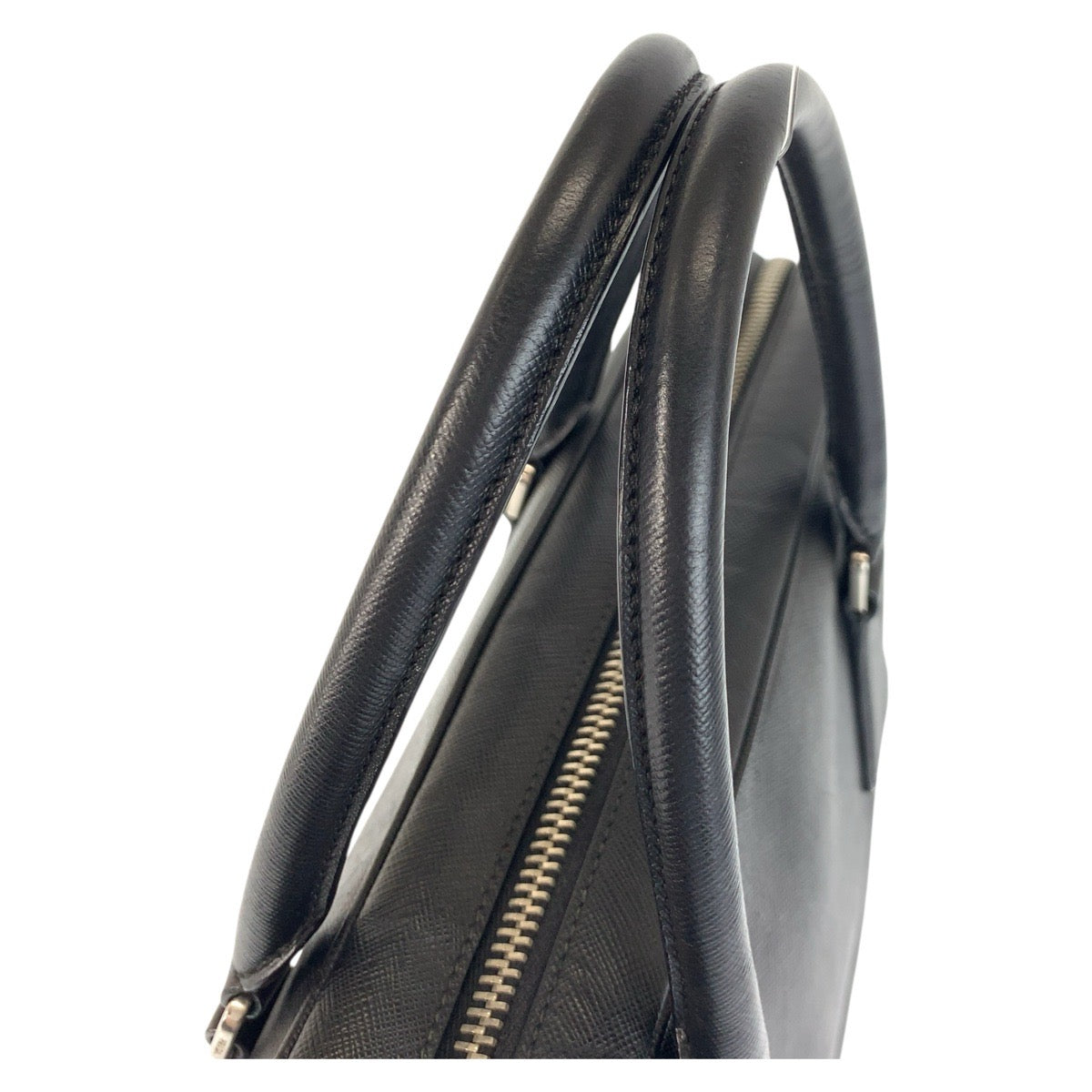 18359
PRADA プラダ サフィアーノ ブラック 黒 シルバー金具 レザー ビジネスバッグ ブリーフケース  メンズ AB52