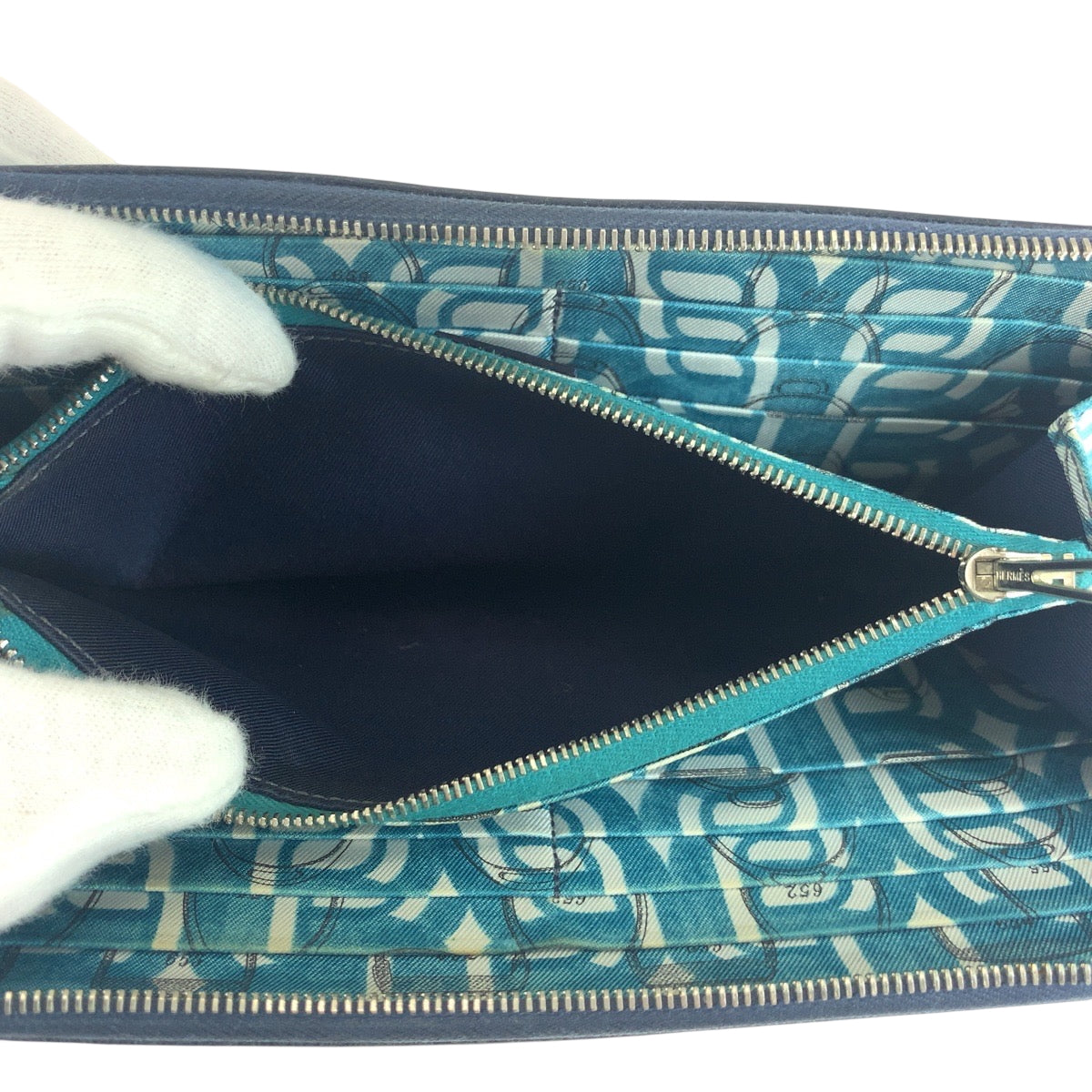 18375
HERMES エルメス アザップロング シルクイン 男女兼用 ブルーインディゴ シルバー金具 ヴォーエプソン 長財布 ロングウォレット DB刻印  メンズ