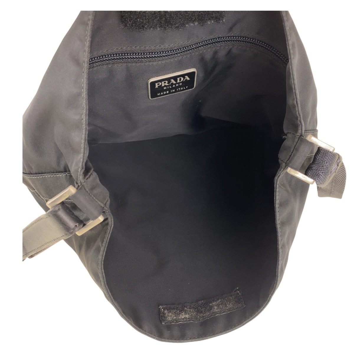 18390
PRADA プラダ テスート 三角ロゴプレート ブラック 黒 シルバー金具 ナイロン 斜め掛け ショルダーバッグ メッセンジャーバッグ  レディース ABP34