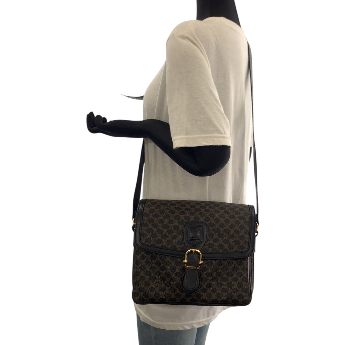 18449
CELINE セリーヌ ヴィンテージ マカダム ブラック ダークブラウン ゴールド金具 PVC ショルダーバッグ ポシェット レディース ABP72