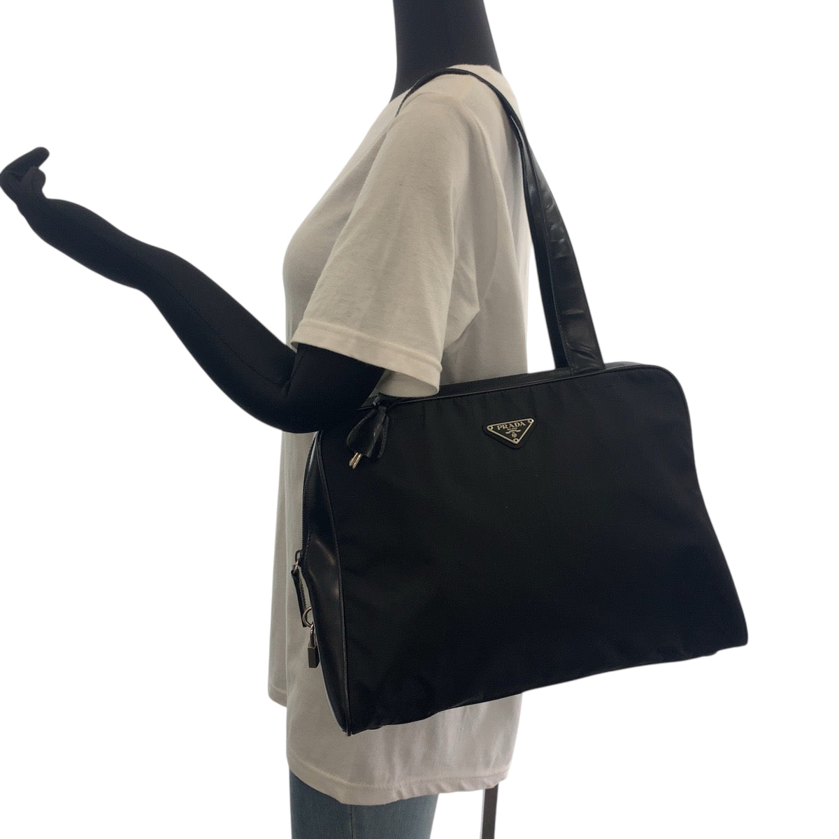 18455
PRADA プラダ テスート 三角ロゴプレート ブラック 黒 シルバー金具 ナイロン トートバッグ ショルダーバッグ  レディース ABP40