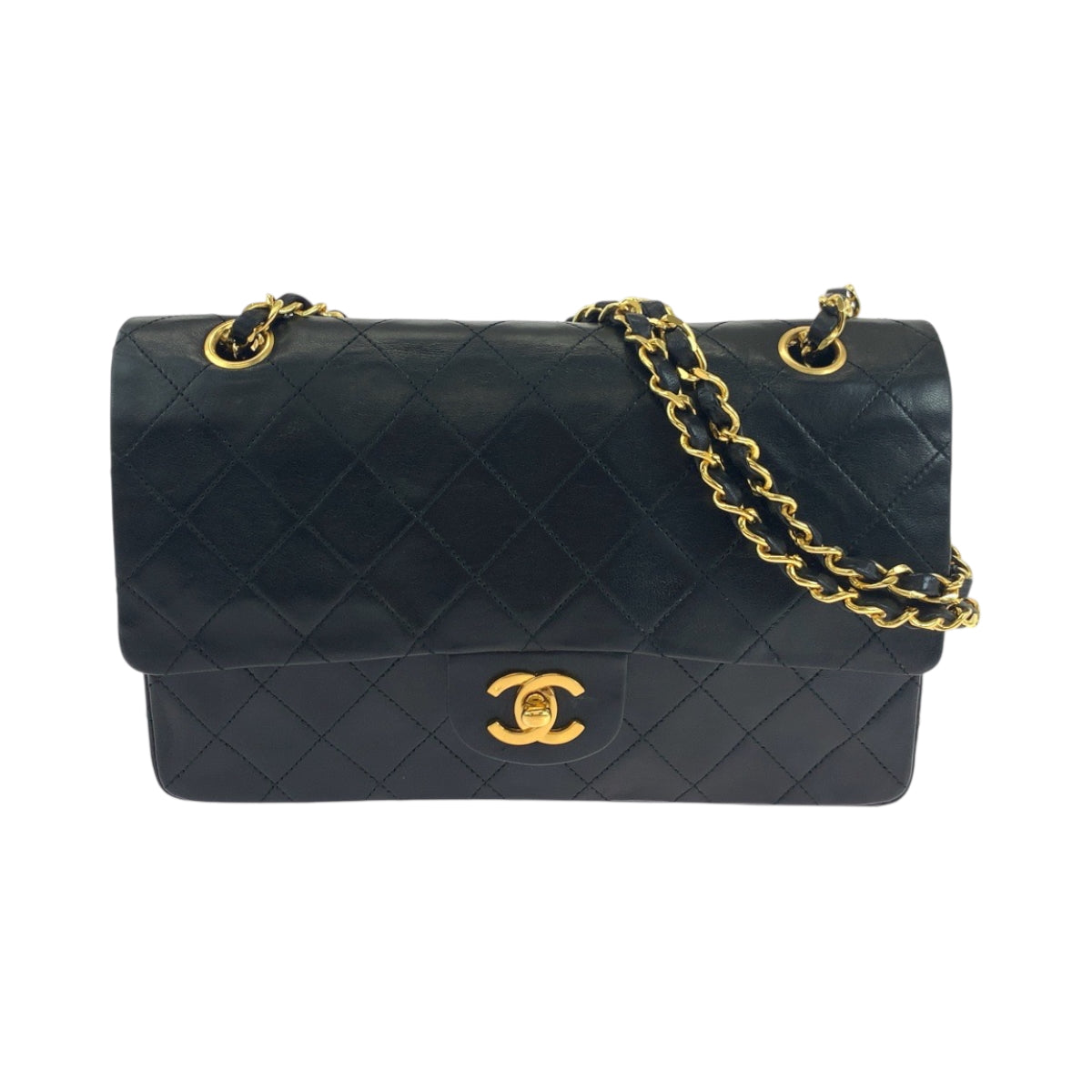 18492
CHANEL シャネル マトラッセ25 ダブルフラップ ココマーク ターンロック ブラック 黒 ゴールド金具 ラムスキン チェーンショルダーバッグ  レディース