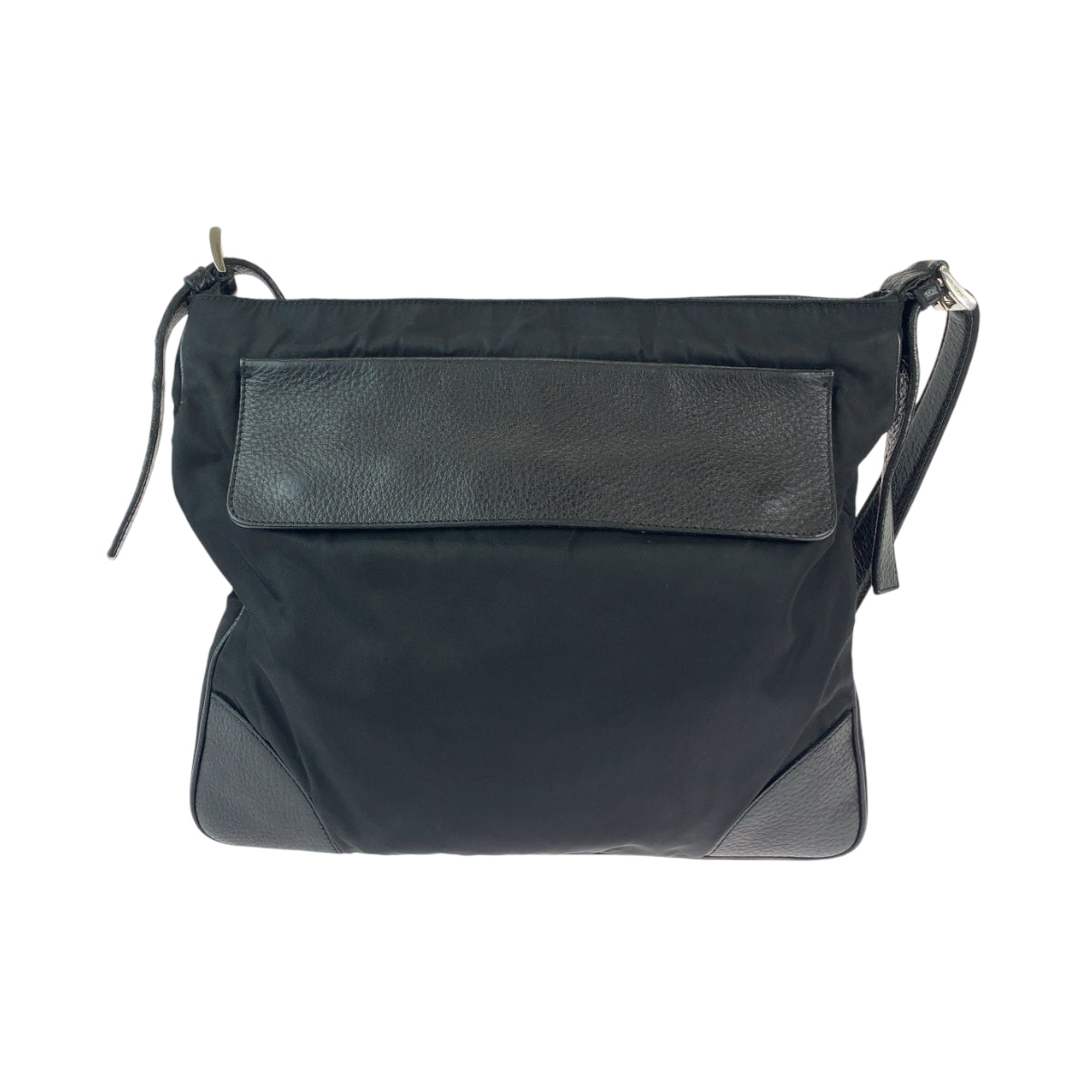 18504
PRADA プラダ テスート ヴィッテロダイノ 三角ロゴプレート ブラック 黒 シルバー金具 ナイロン / レザー ショルダーバッグ メッセンジャーバッグ メンズ A58