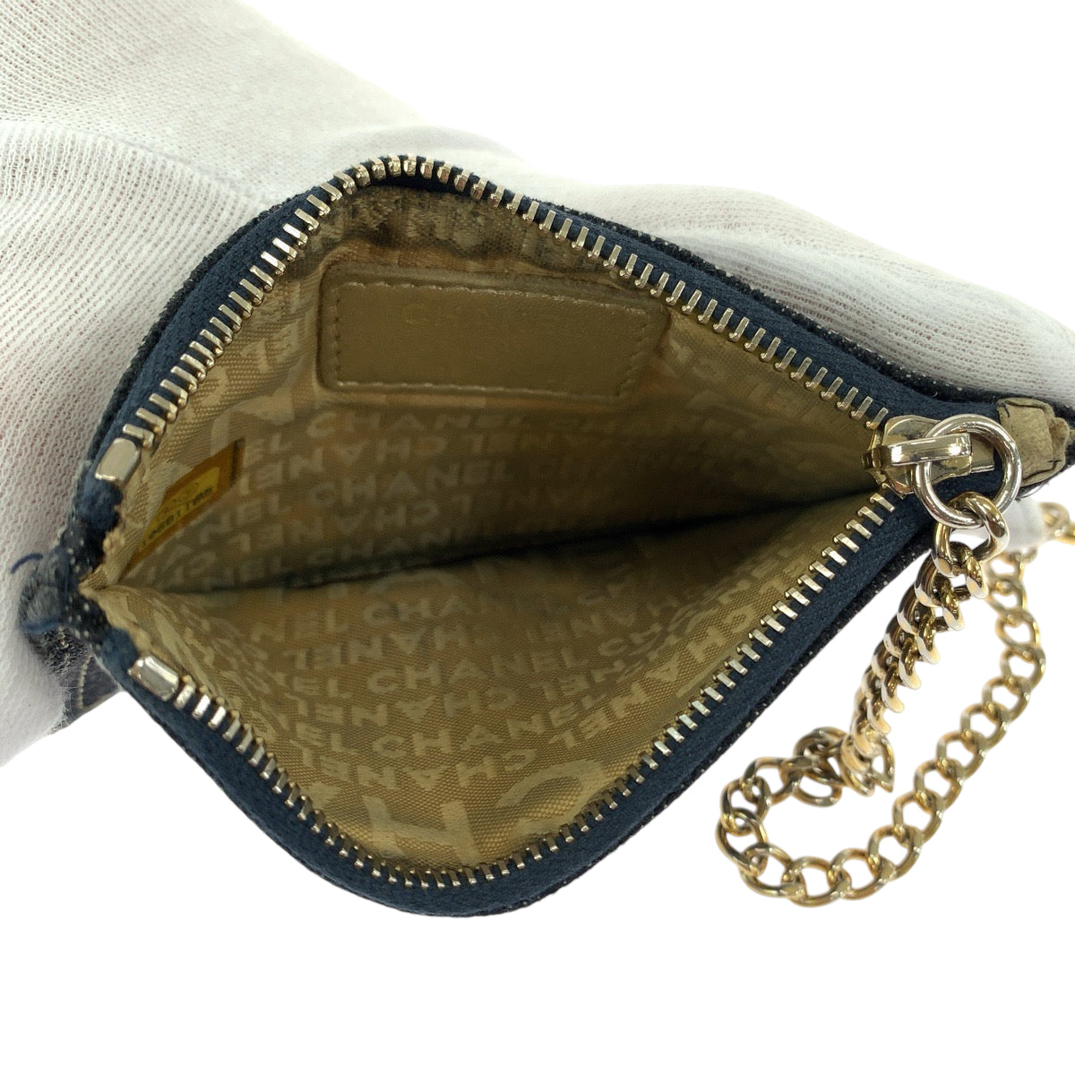 18508
CHANEL シャネル スパークリングデニム ココマーク デニム ブルー ゴールド金具 デニム チェーン付き コインケース 小銭入れ レディース AB52