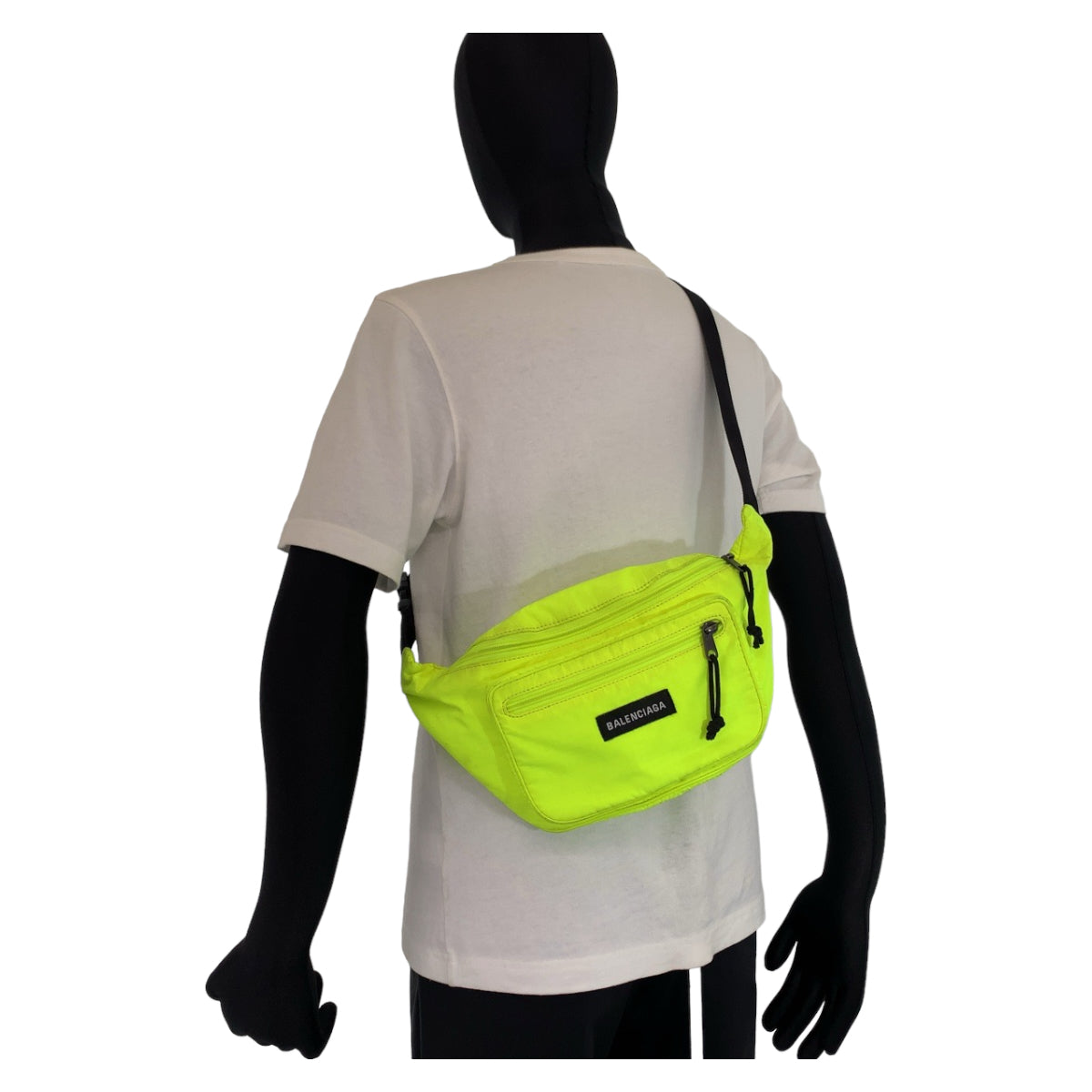 18516
BALENCIAGA バレンシアガ エクスプローラー 蛍光 ネオンイエロー ブラック ナイロン 482389 ウエストポーチ ボディバッグ バムバッグ  メンズ AB41