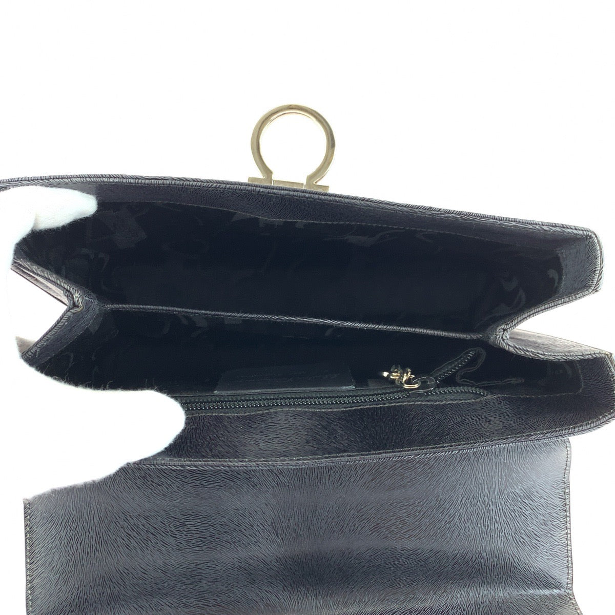 18557
Salvatore Ferragamo サルヴァトーレフェラガモ ガンチーニ グレー シルバー金具 レザー BA21 8849 ショルダーバッグ ハンドバッグ 2way レディース AB43