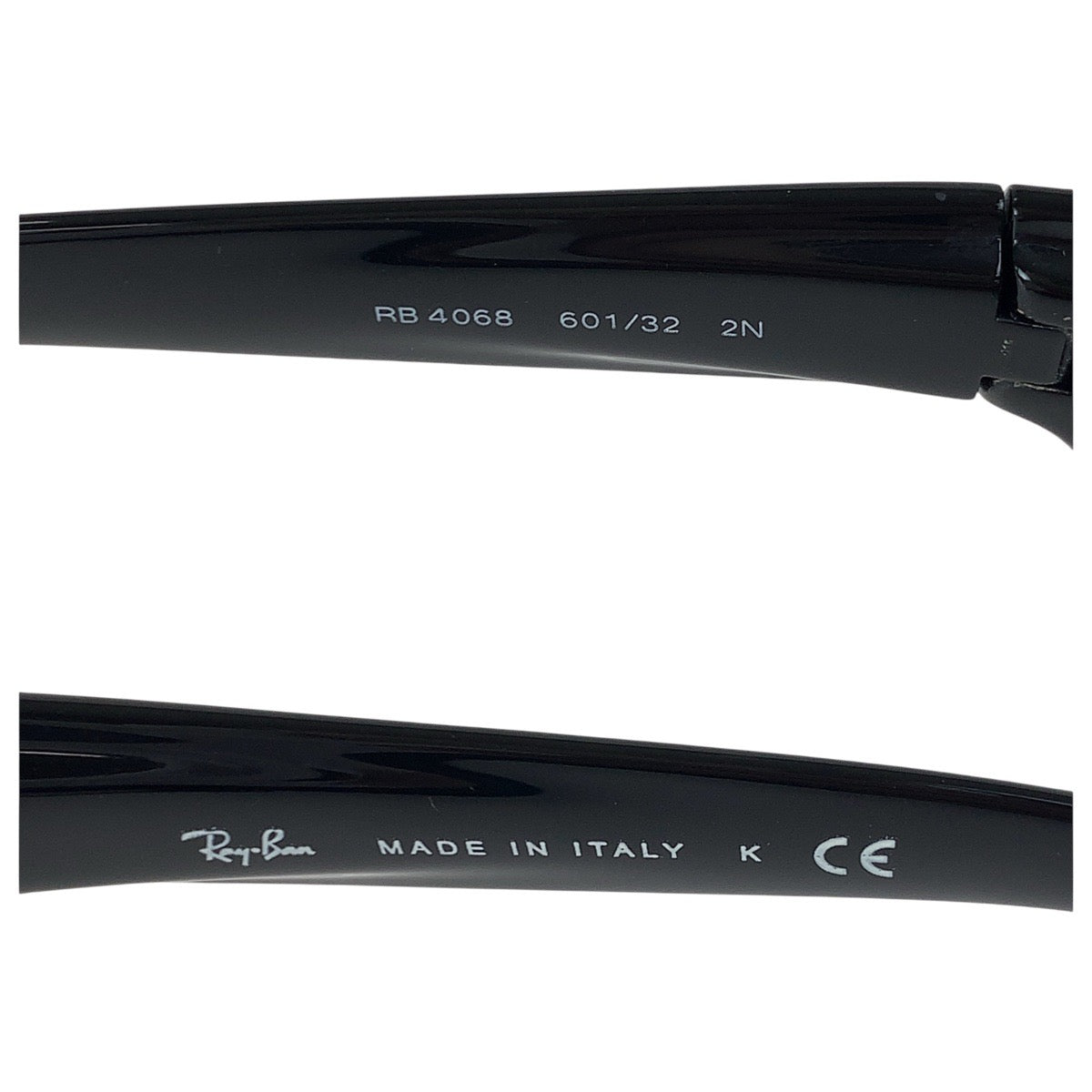 18565
Ray-Ban レイバン ブラック 黒 シルバー金具 プラスチック RB 4068 601/32 2N サングラス スクエア  メンズ ABP10