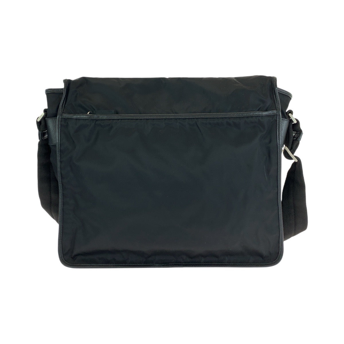 18604
PRADA プラダ テスート 三角ロゴプレート ブラック 黒 シルバー金具 ナイロン ショルダーバッグ メッセンジャーバッグ 男女兼用  レディース