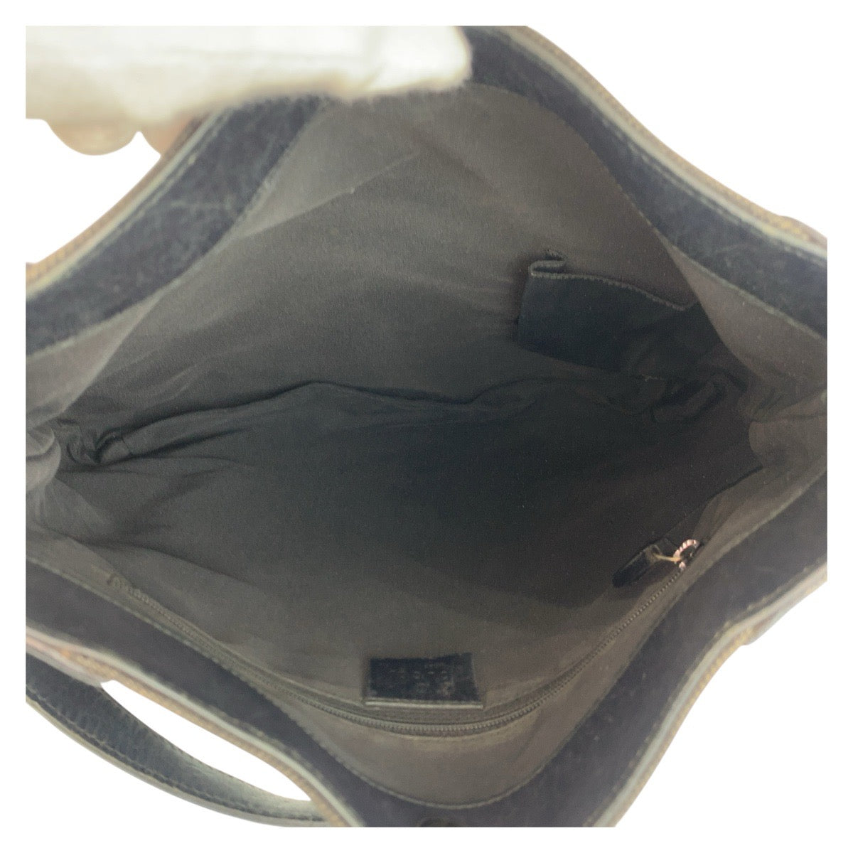 18622
GUCCI グッチ ブラック 黒 シルバー金具 キャンバス / レザー 257296 ショルダーバッグ レディース AB28