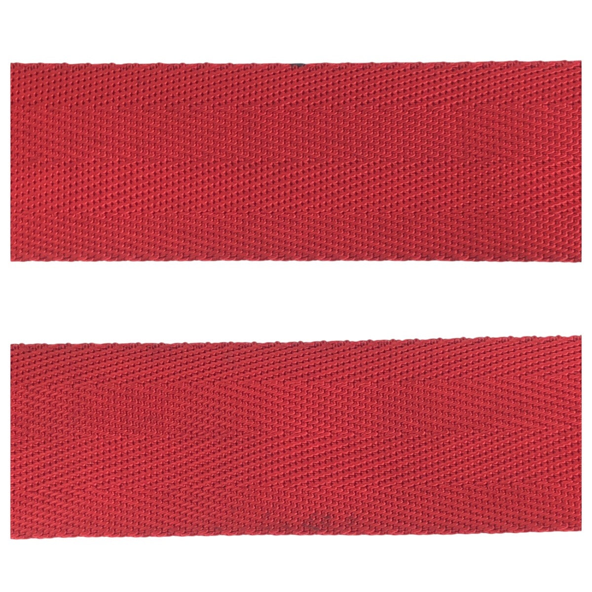 18623
PRADA プラダ テスート 三角ロゴプレート レッド シルバー金具 ナイロン 斜め掛け ショルダーバッグ  レディース ABP38