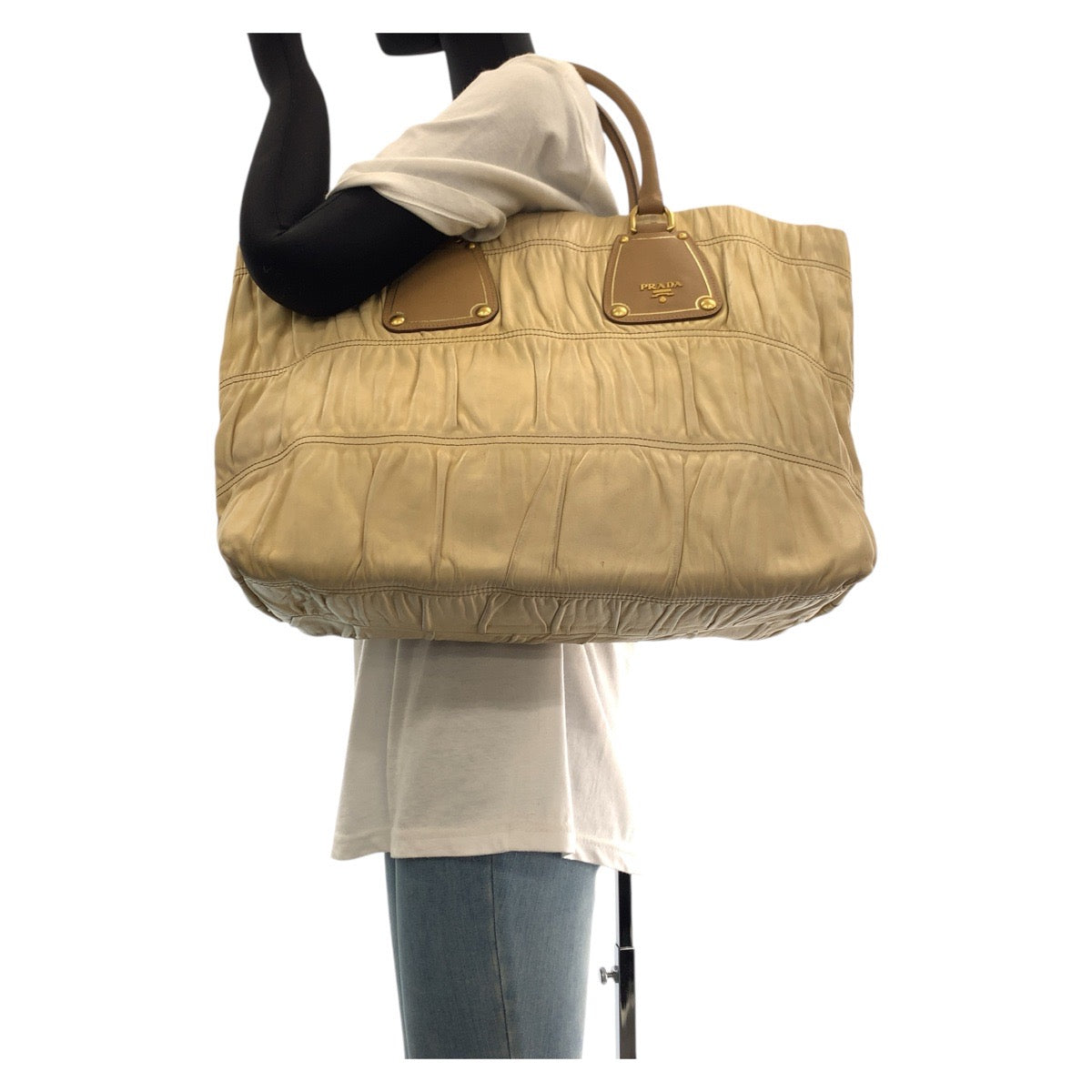 18628
PRADA プラダ サフィアーノ ベージュ ゴールド金具 レザー トートバッグ ショルダーバッグ  レディース B22