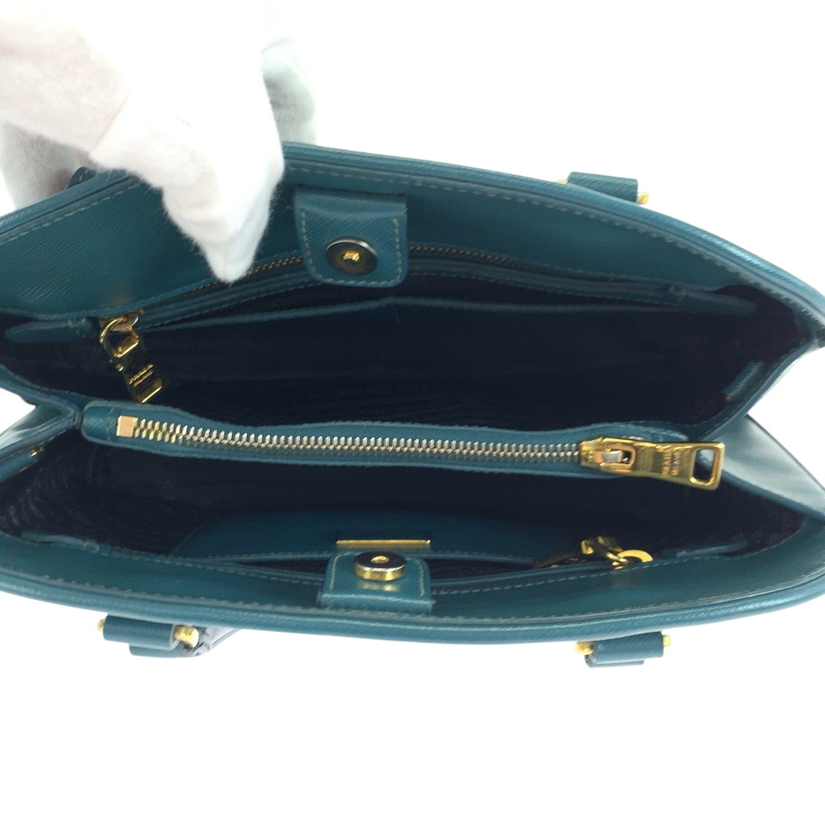 18629
PRADA プラダ サフィアーノ ラクス グリーン ゴールド金具 レザー ショルダーバッグ ハンドバッグ 2way  レディース AB56