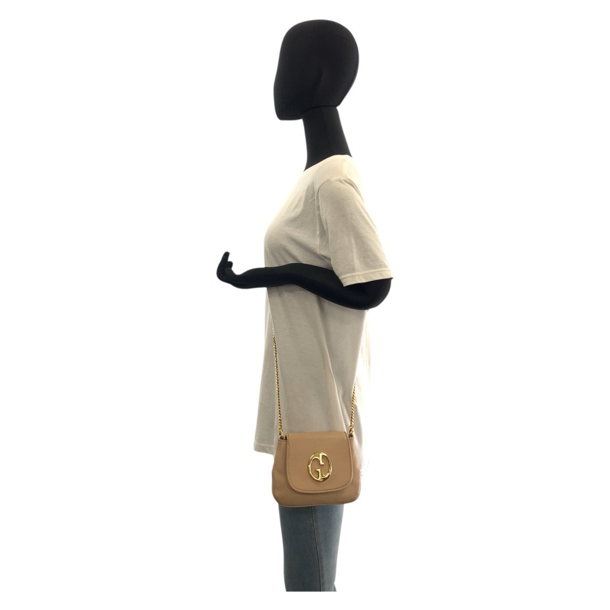 18644
GUCCI グッチ ダブルG ベージュ ゴールド金具 レザー 251821 チェーンショルダーバッグ ポシェット レディース AB48