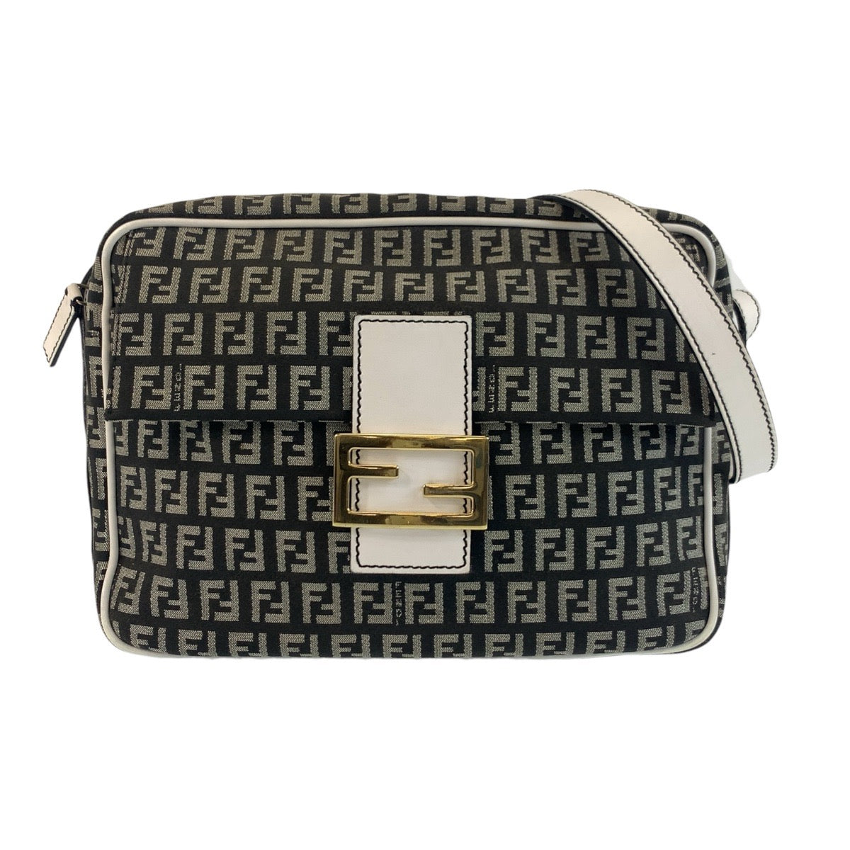 18652
FENDI フェンディ ズッキーノ マンマ ブラック 黒 ホワイト ゴールド金具 キャンバス / レザー ショルダーバッグ ポシェット レディース ABP68