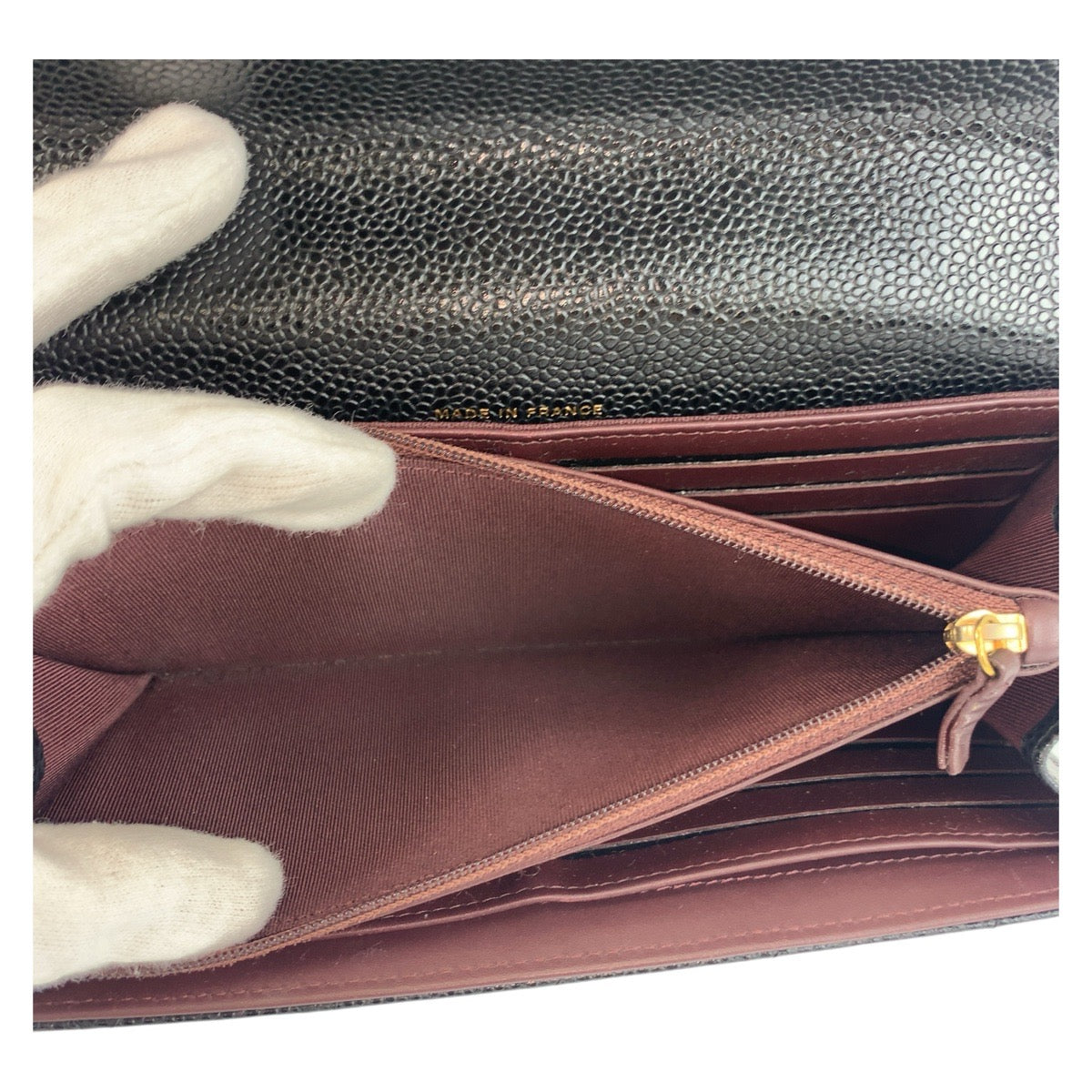 18669
CHANEL シャネル マトラッセ ココマーク ブラック 黒 ゴールド金具 キャビアスキン 長財布 ロングウォレット  レディース ABP72