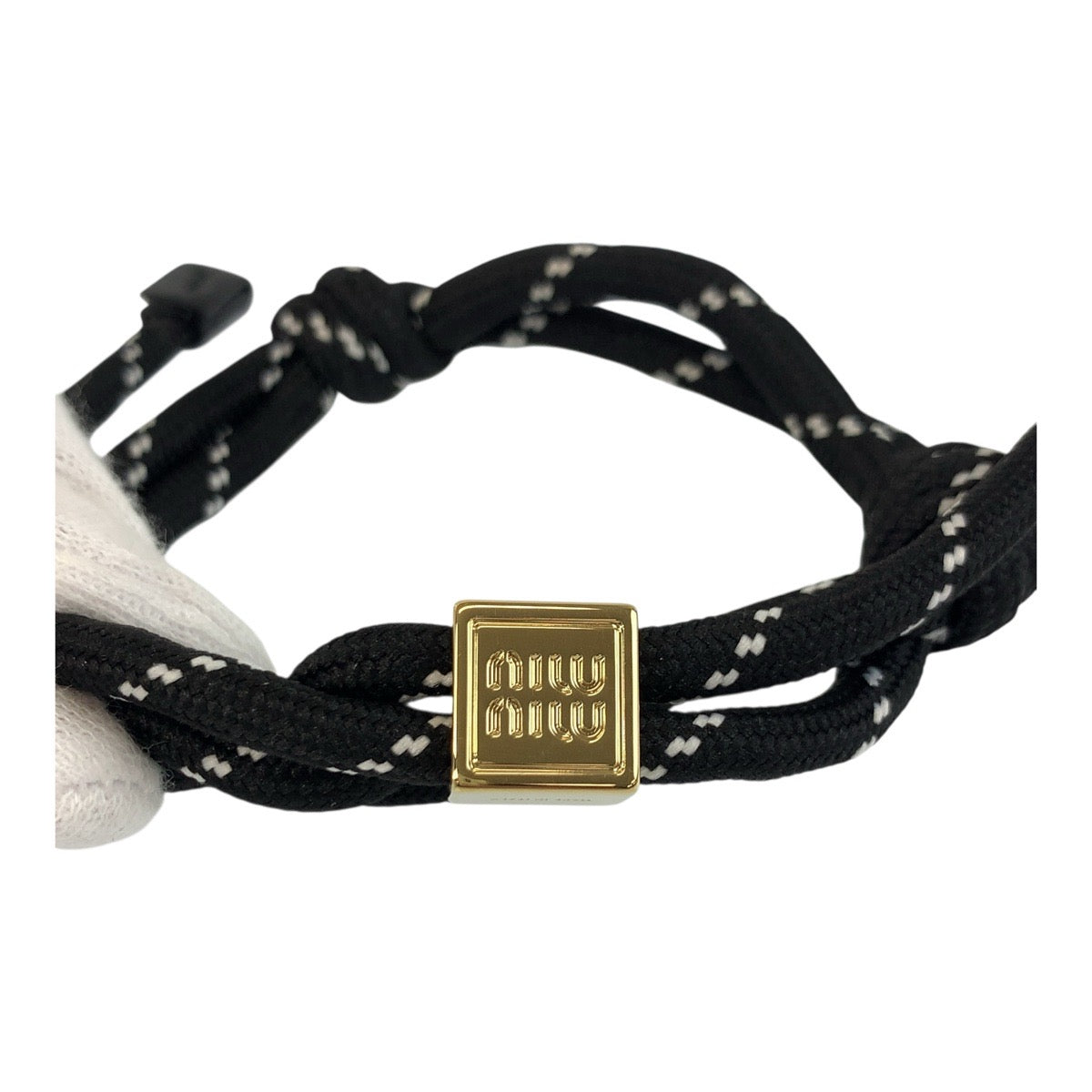 18676
MIUMIU ミュウミュウ コード ブラック 黒 ゴールド金具 ファブリック ブレスレット アンクレット  レディース