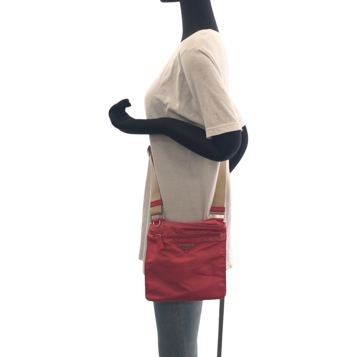 18685
PRADA プラダ テスート 三角ロゴプレート ピンク ベージュ シルバー金具 ナイロン ショルダーバッグ サコッシュ  レディース AB16