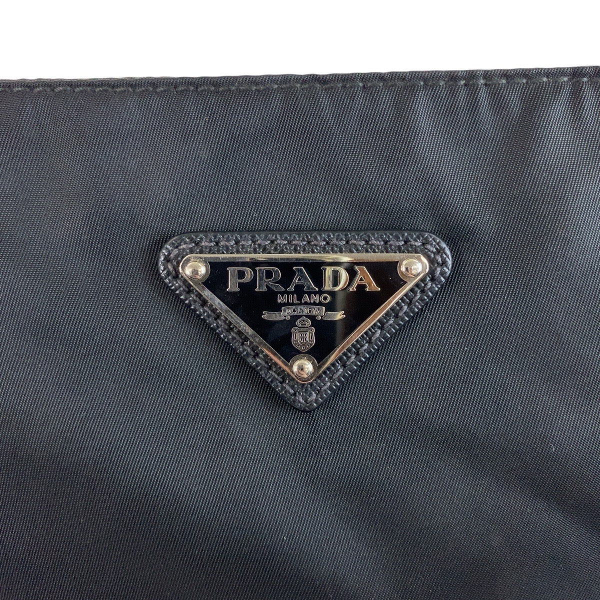 18702
PRADA プラダ テスート 三角ロゴプレート ブラック 黒 シルバー金具 ナイロン ショルダーバッグ メッセンジャーバッグ  レディース ABP40