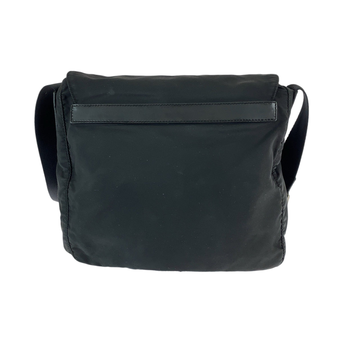 18713
PRADA プラダ テスート 三角ロゴプレート ブラック 黒 シルバー金具 ナイロン ショルダーバッグ ポシェット  レディース AB39