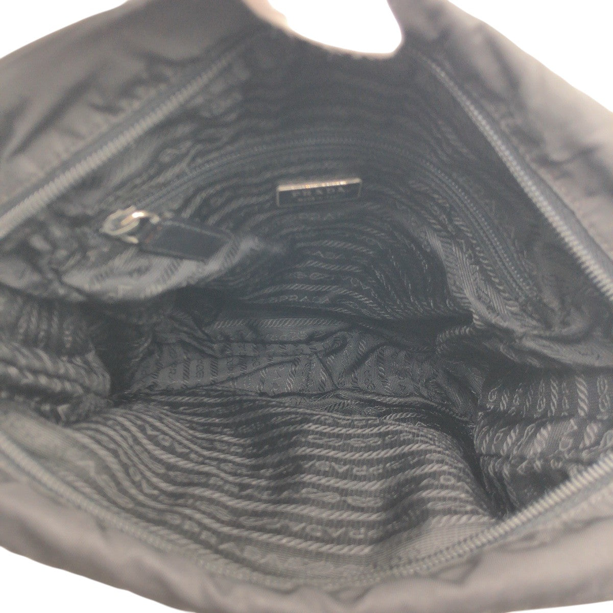 18719
PRADA プラダ テスート 三角ロゴ 男女兼用 ブラック 黒 ナイロン ショルダーバック メッセンジャーバッグ  メンズ ABP40