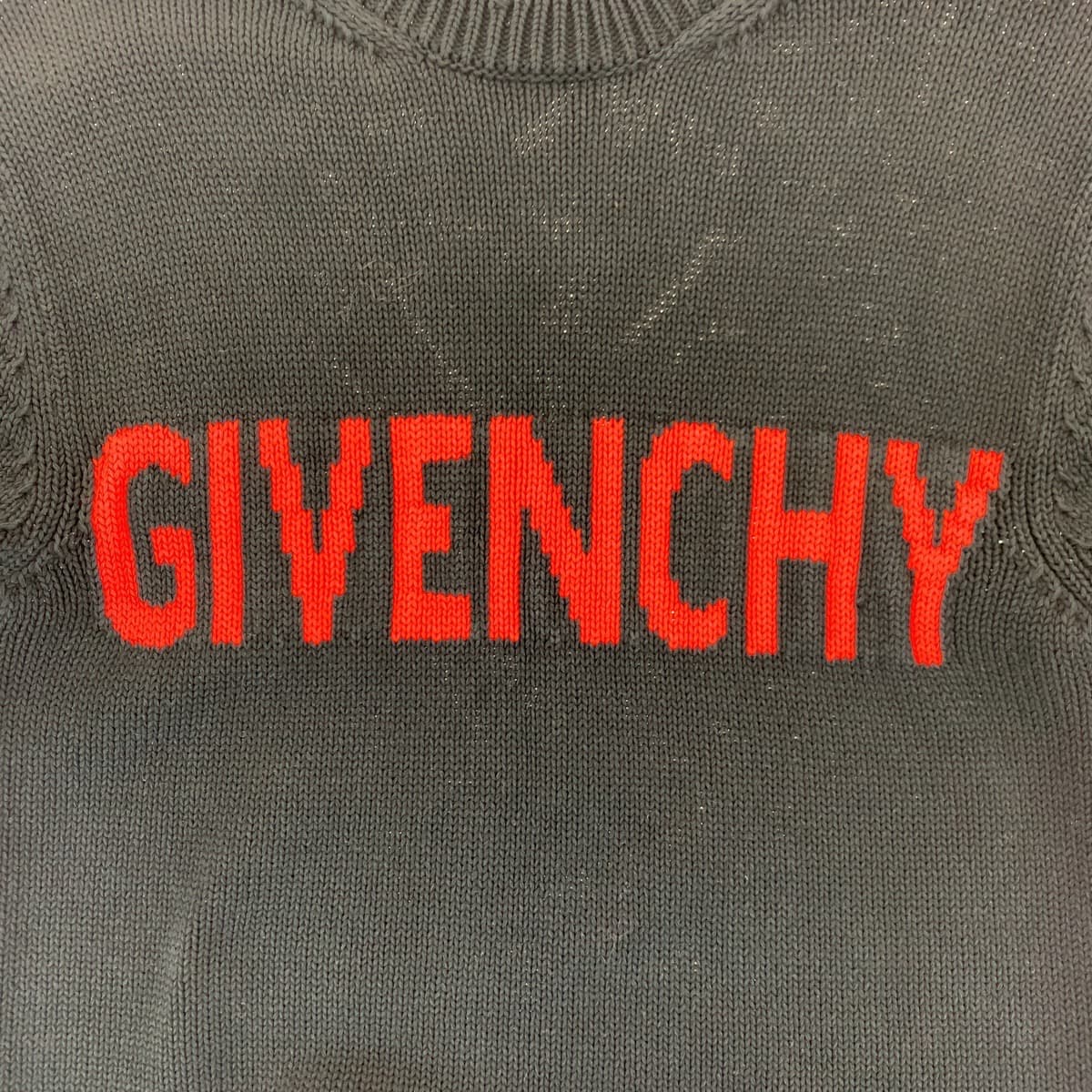 18735
Givenchy ジバンシー ロゴ サイズS ブラック 黒 ニット ニット セーター メンズ ABP32
