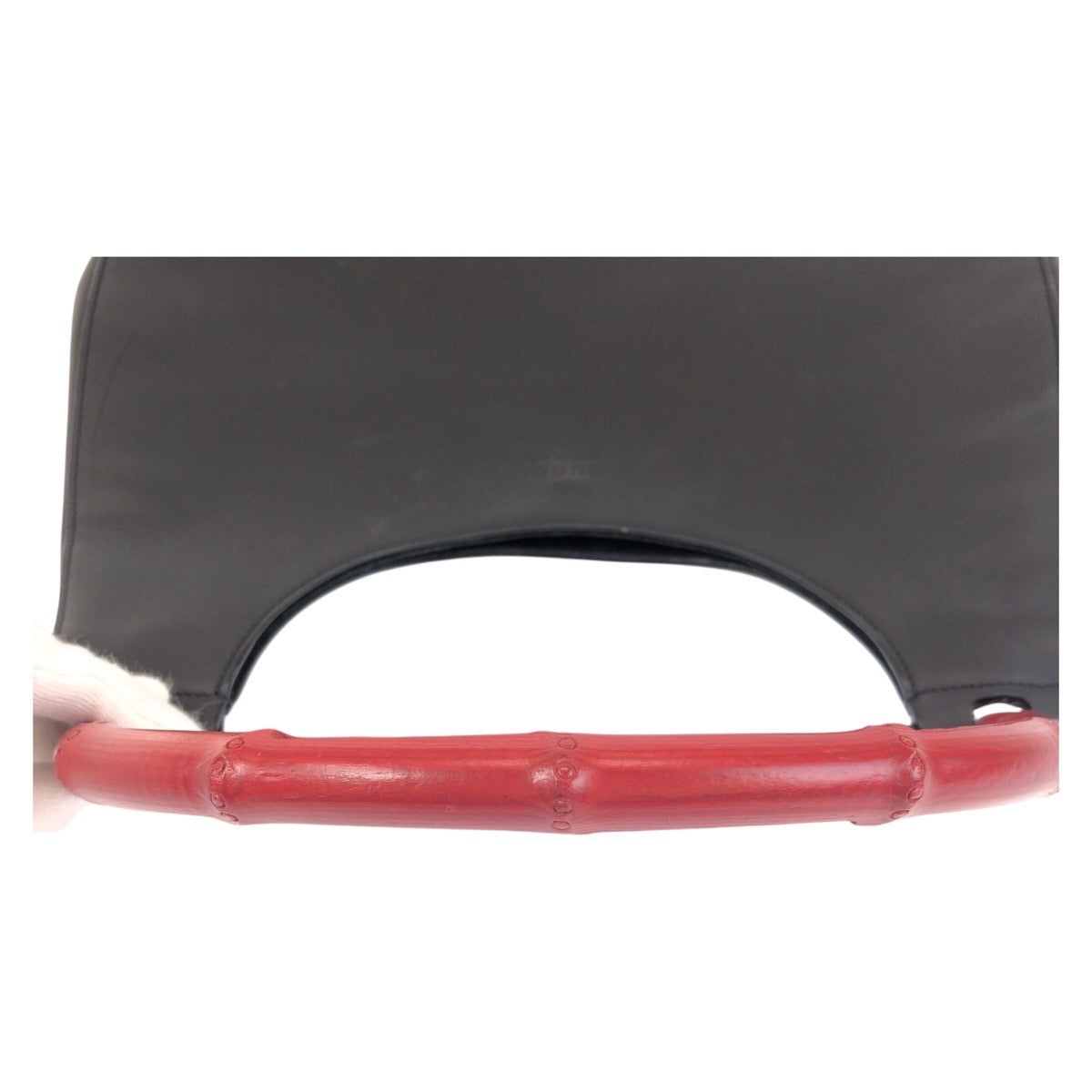 18745
GUCCI グッチ バンブー ブラック 黒 レッド レザー / バンブー 001 3739 ショルダーバッグ ホーボー レディース AB41