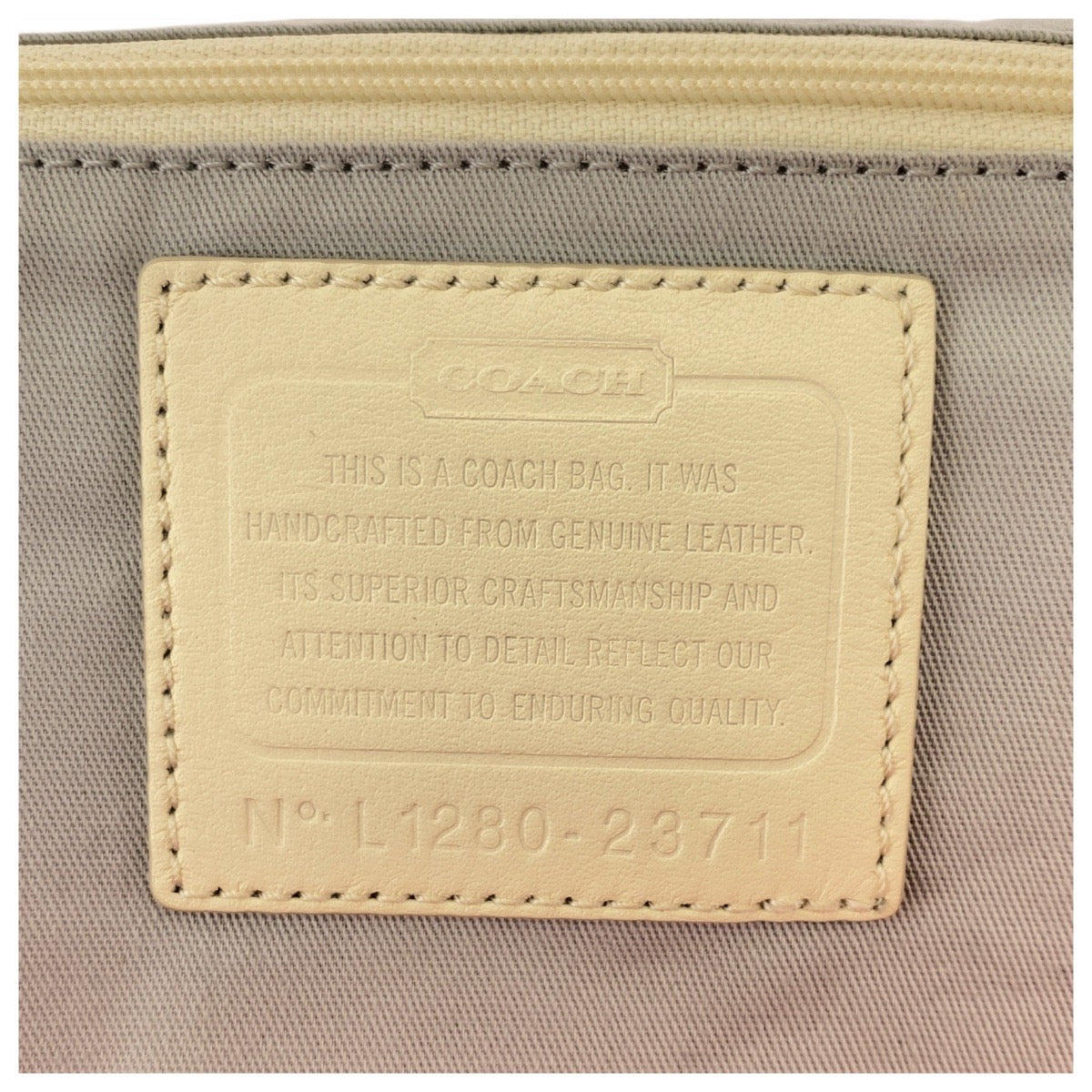 18764
COACH コーチ ピンク アイボリー シルバー金具 レザー L1280-23711 ショルダーバッグ 2way  レディース ABP12