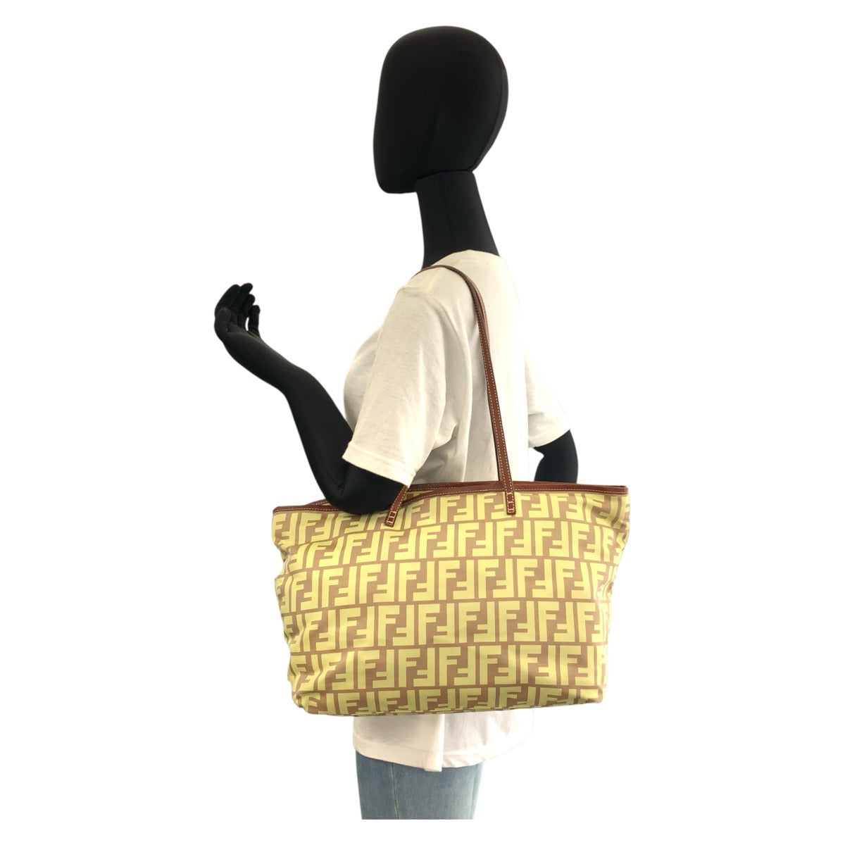 18768
FENDI フェンディ ズッカ イエロー ブラウン ナイロン / レザー 8BH198 トートバッグ ショルダーバッグ  レディース AB22