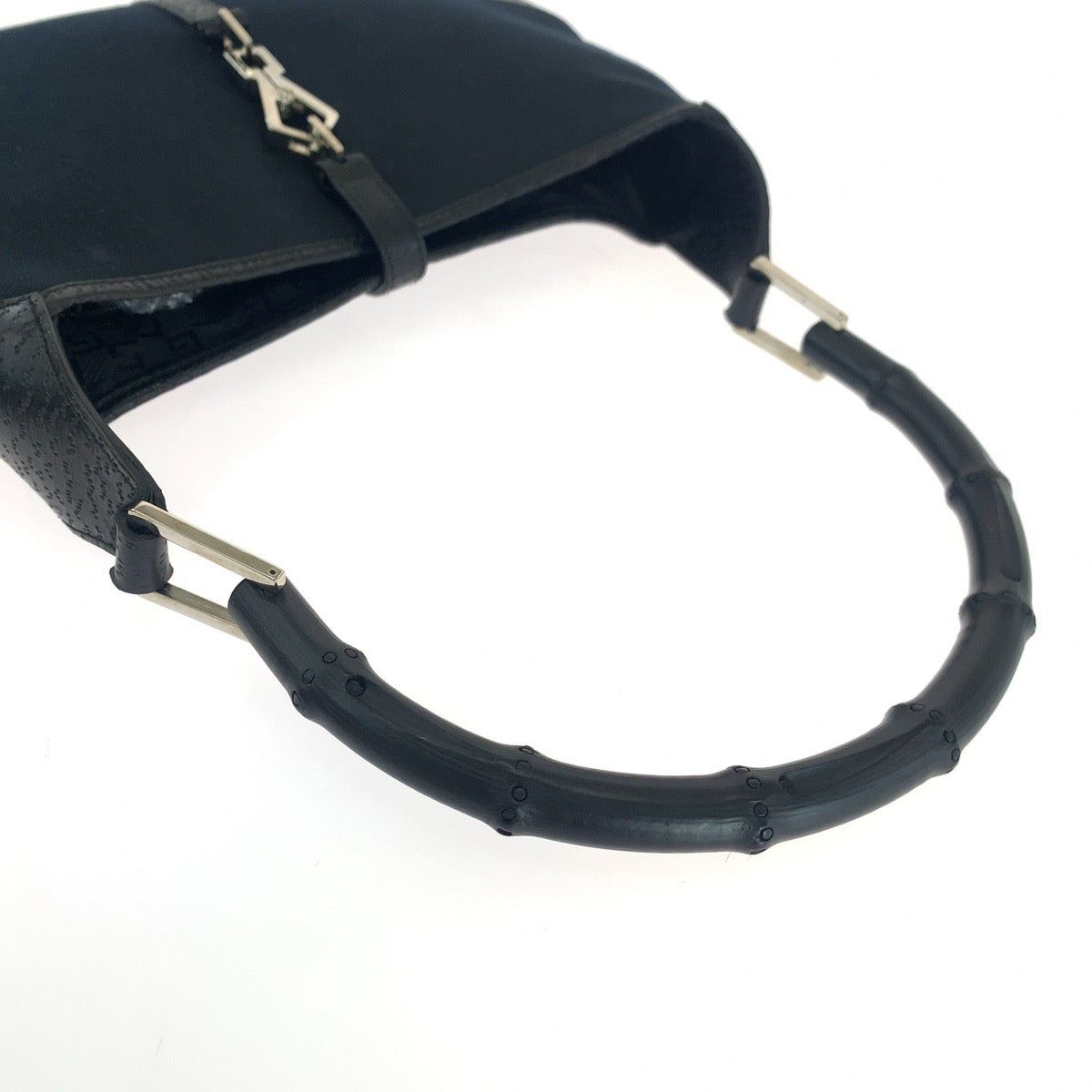 18769
GUCCI グッチ バンブー ブラック 黒 シルバー金具 GGキャンバス 001 4060 ショルダーバッグ 肩掛け  レディース A30