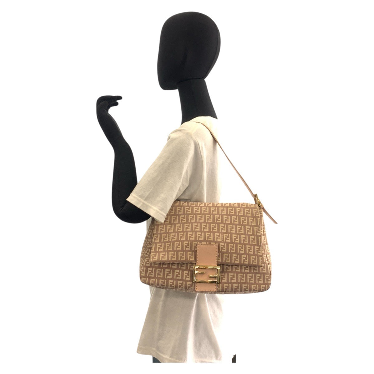 18783
FENDI フェンディ ズッキーノ マンマバケット ピンクベージュ ゴールド金具 キャンバス / レザー 8BR001LPN059 ショルダーバッグ  レディース ABP80