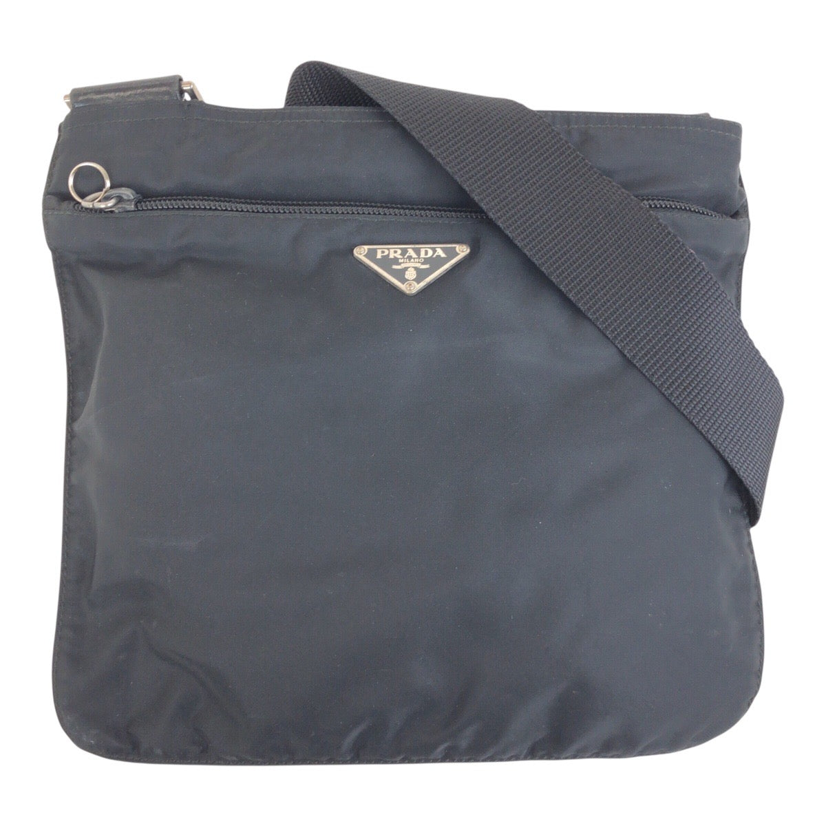18855
PRADA プラダ テスート 三角ロゴプレート ブラック 黒 シルバー金具 ナイロン 斜め掛け ショルダーバッグ 男女兼用  レディース AB15