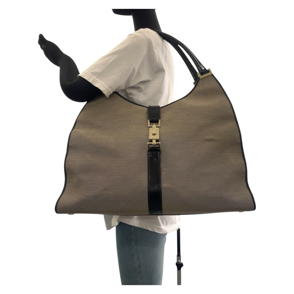 18868
GUCCI Jackie Grey Beige Black Gold Hardware Canvas / Leather 019 0345 Shoulder Bag Unisex Women's A51