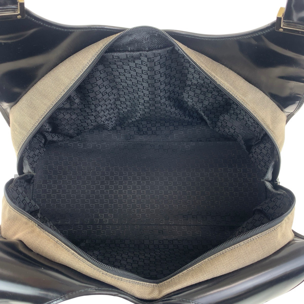18868
GUCCI Jackie Grey Beige Black Gold Hardware Canvas / Leather 019 0345 Shoulder Bag Unisex Women's A51