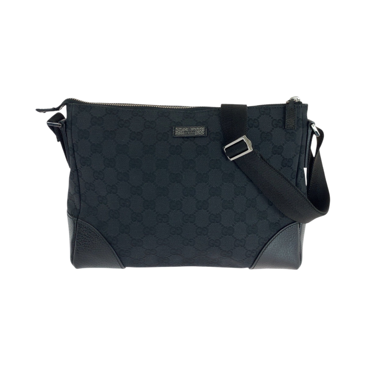 18879
GUCCI グッチ ブラック 黒 シルバー金具 GGキャンバス 114273 ショルダーバッグ 斜め掛け  レディース A