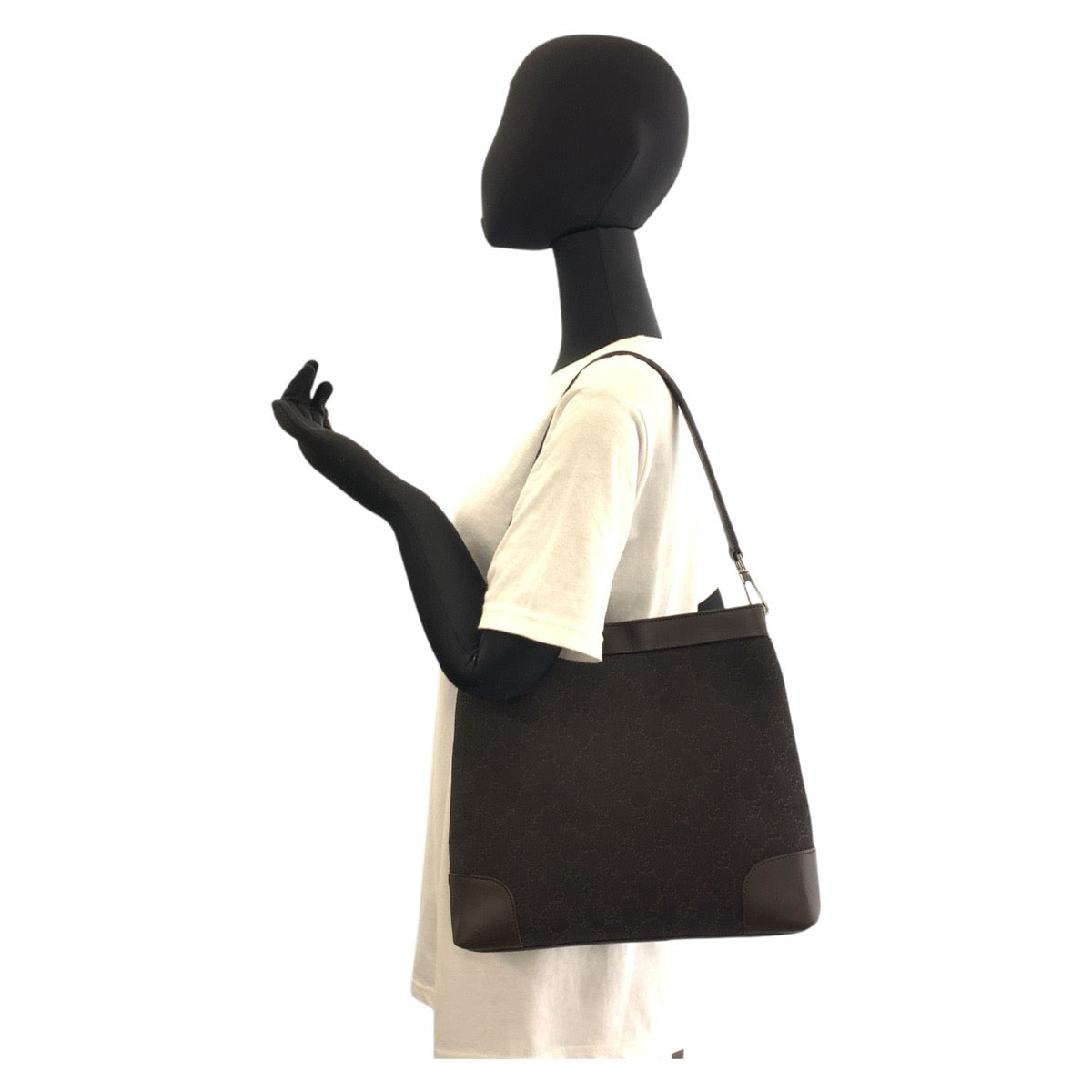 18895
GUCCI Brown Silver Hardware GG Canvas / Leather 143745 Shoulder Bag for Women ABP38